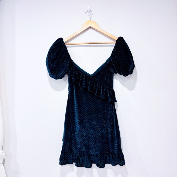 HOUSE OF HARLOW 1960 Forest green velvet mini dress | Medium * - Picture 10 of 10